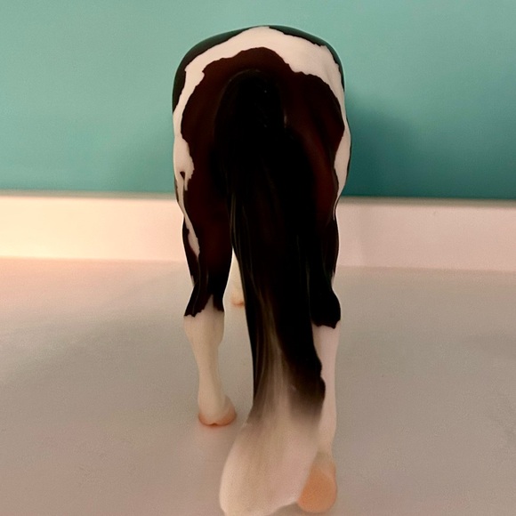 Breyer paint model #75402 modeled on cl American quarter horse mare AQHAM - Picture 4 of 5